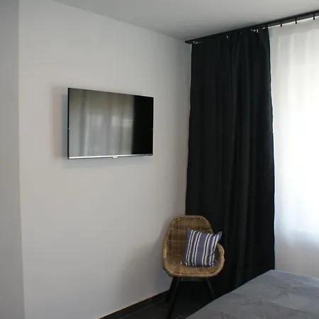Dock2apartment Ruegen Whg 1 Grosse Terrasse, Ruhige Lage Lejlighed *